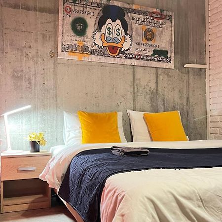 Moonlight Hostel Lviv Dış mekan fotoğraf